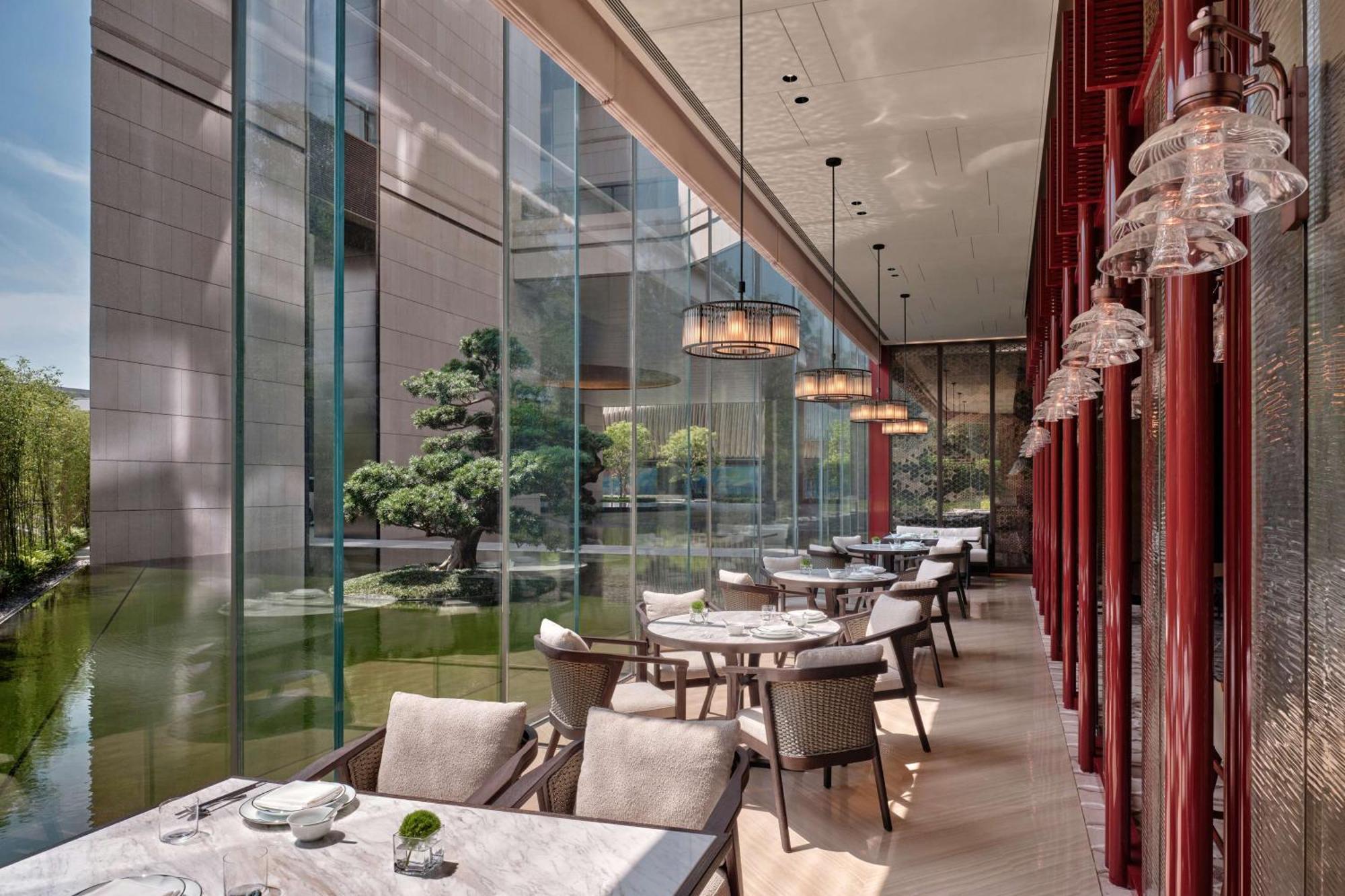 Conrad Shenzhen, The First Art Museum Hotel In Greater Bay Area With The Stunning Bay And Sunset View In The Hotel Terrace מראה חיצוני תמונה